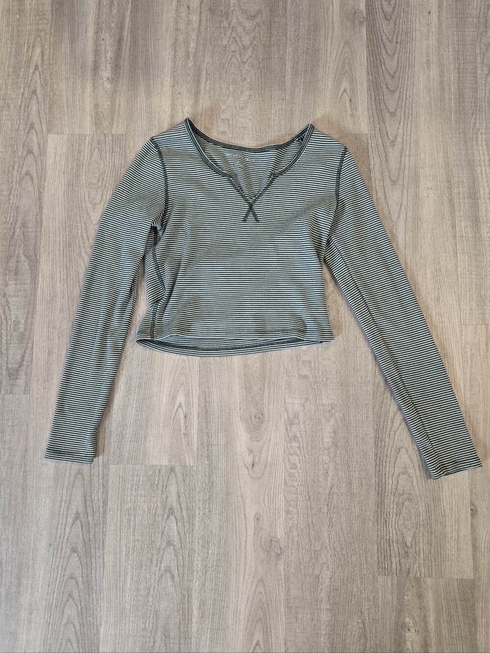 American eagle white and green striped long sleeve crop top, size XS